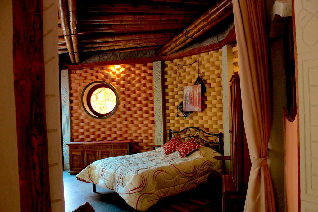 Finca Chamanapamba Guest House 바뇨스 외부 사진