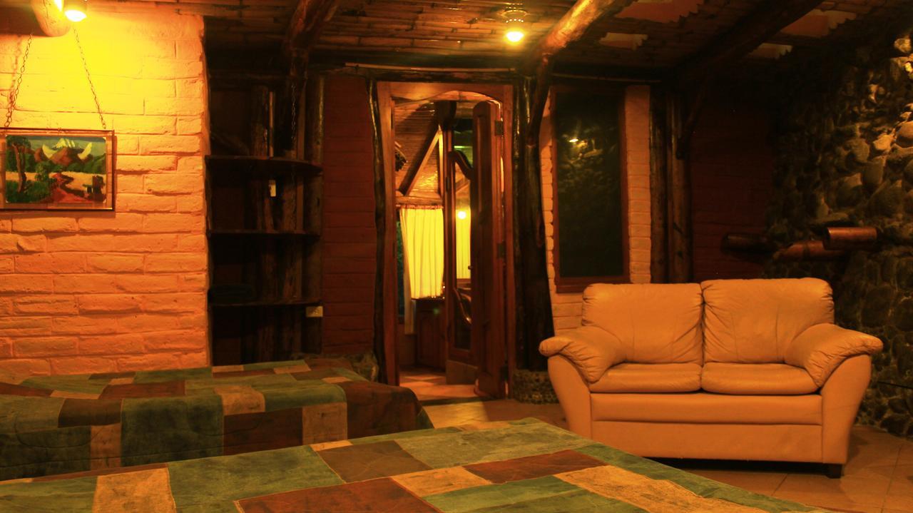 Finca Chamanapamba Guest House 바뇨스 객실 사진